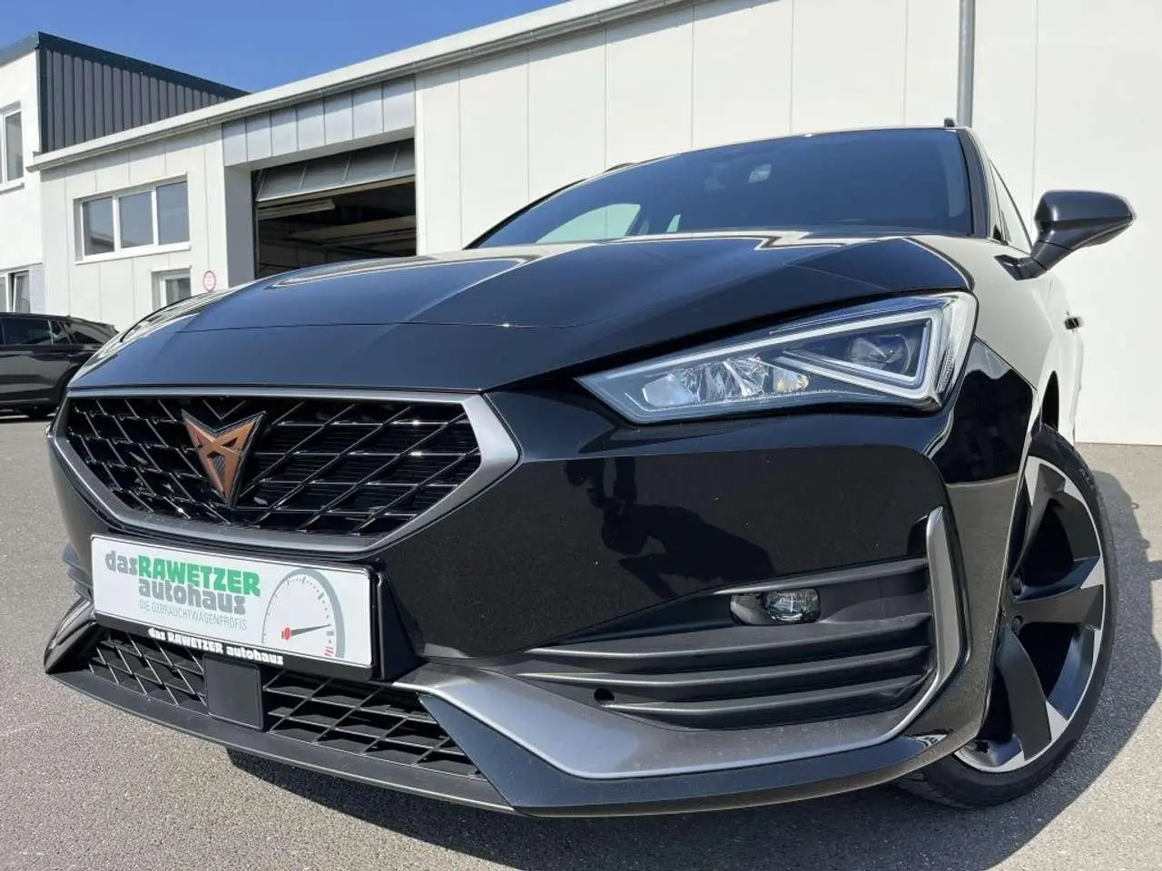 Photo 1 : Cupra Leon 2022 Hybride