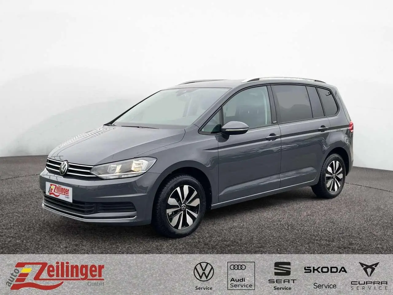 Photo 1 : Volkswagen Touran 2024 Essence