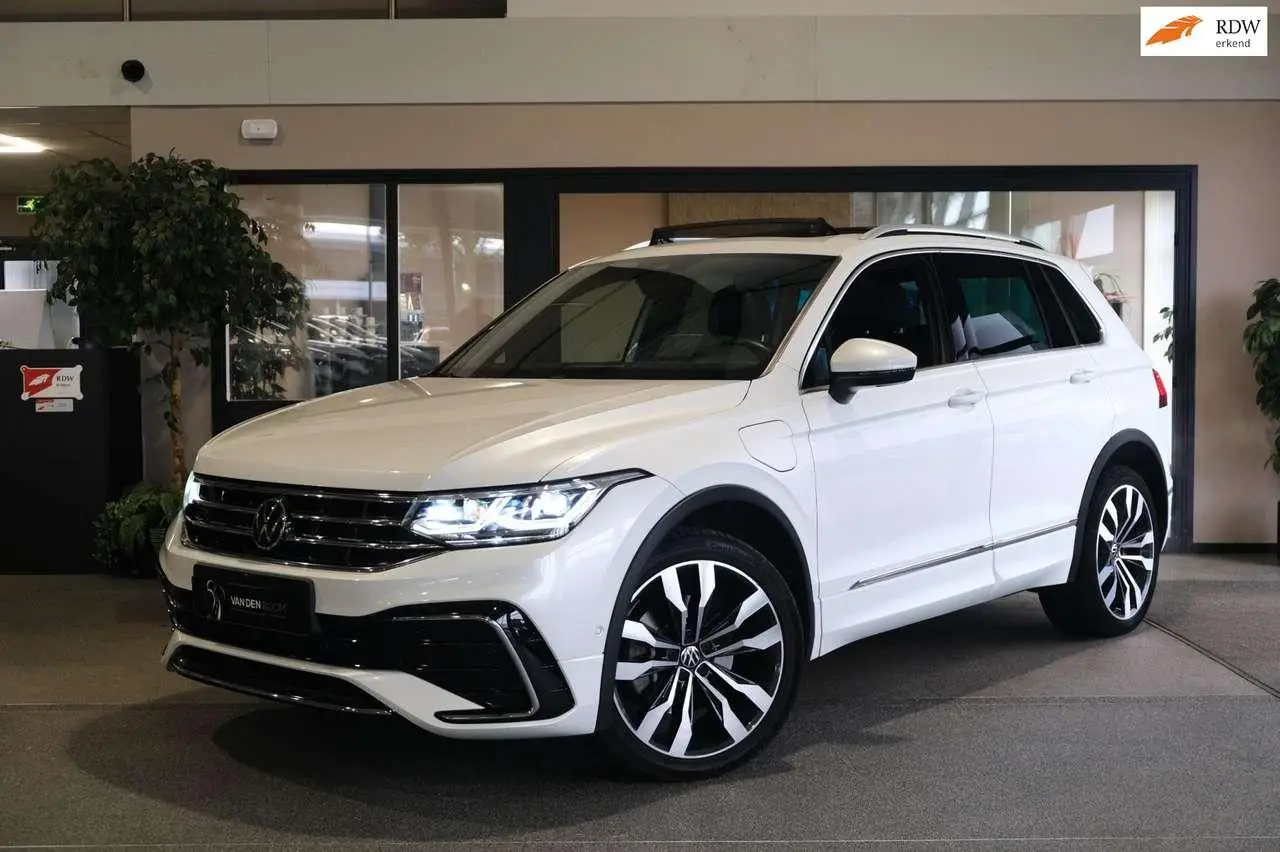 Photo 1 : Volkswagen Tiguan 2021 Hybrid