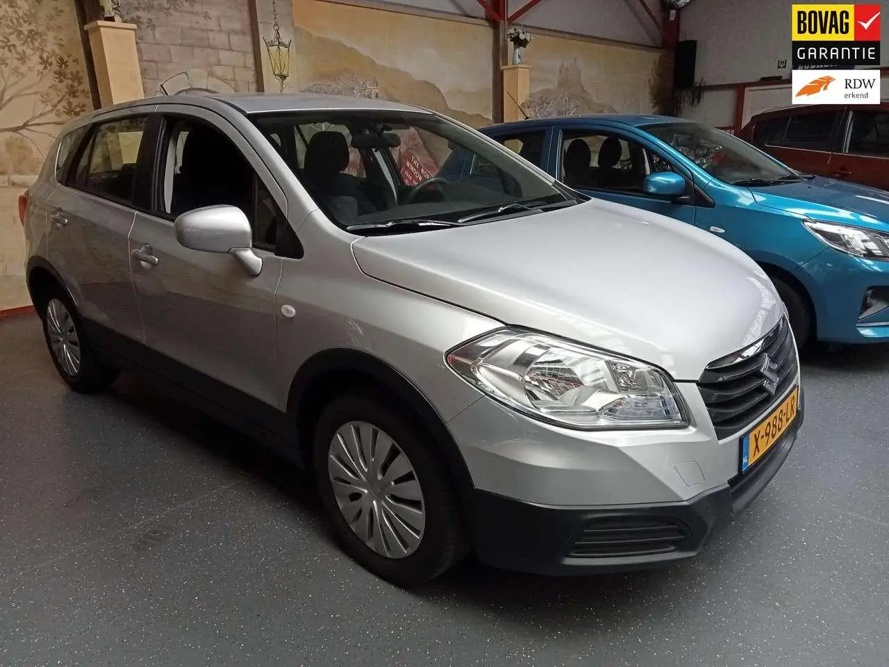 Photo 1 : Suzuki Sx4 2015 Petrol