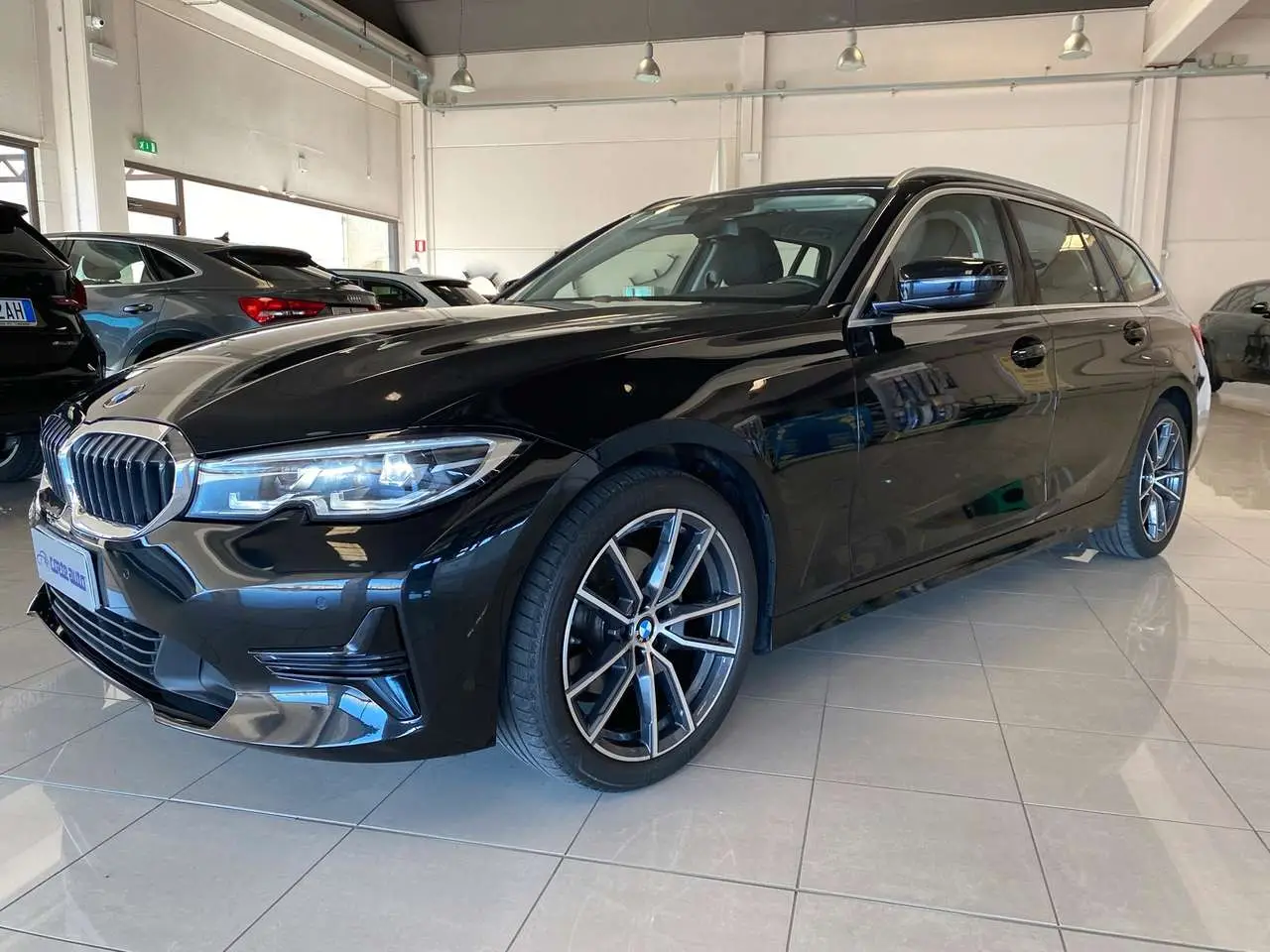 Photo 1 : Bmw Serie 3 2019 Diesel