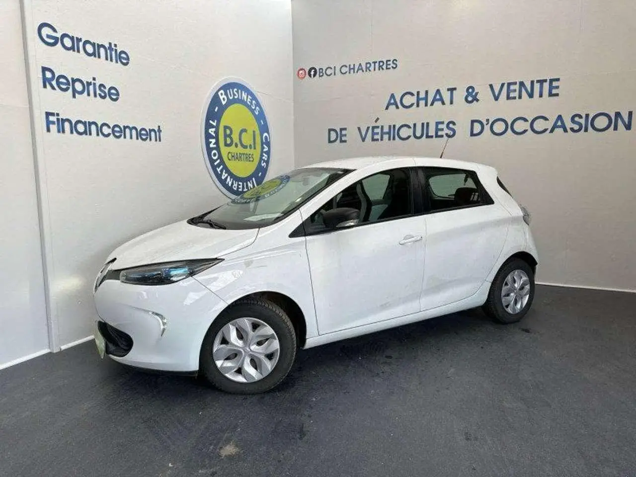 Photo 1 : Renault Zoe 2018 Électrique