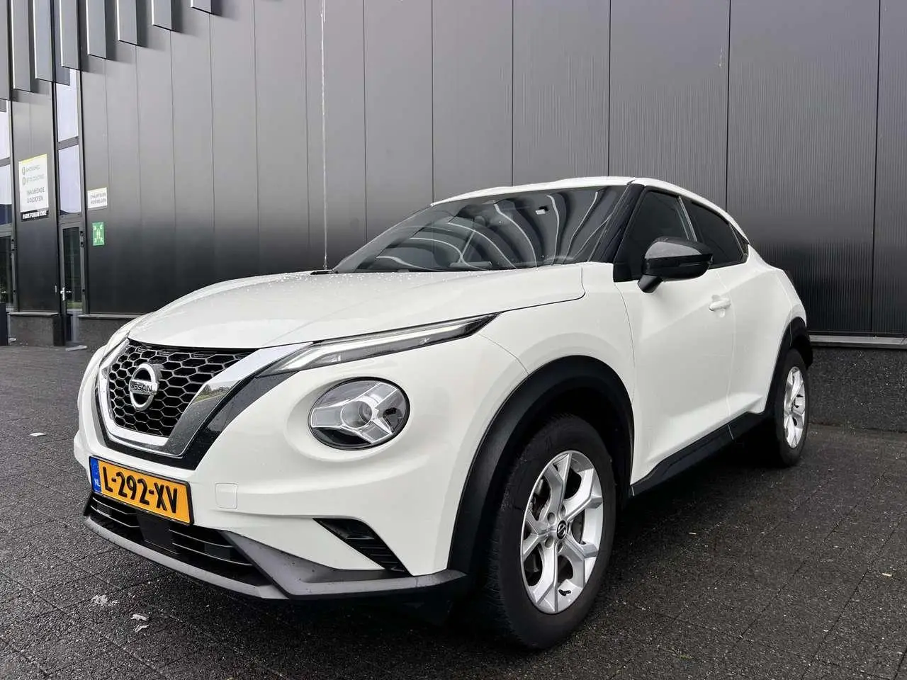 Photo 1 : Nissan Juke 2021 Petrol