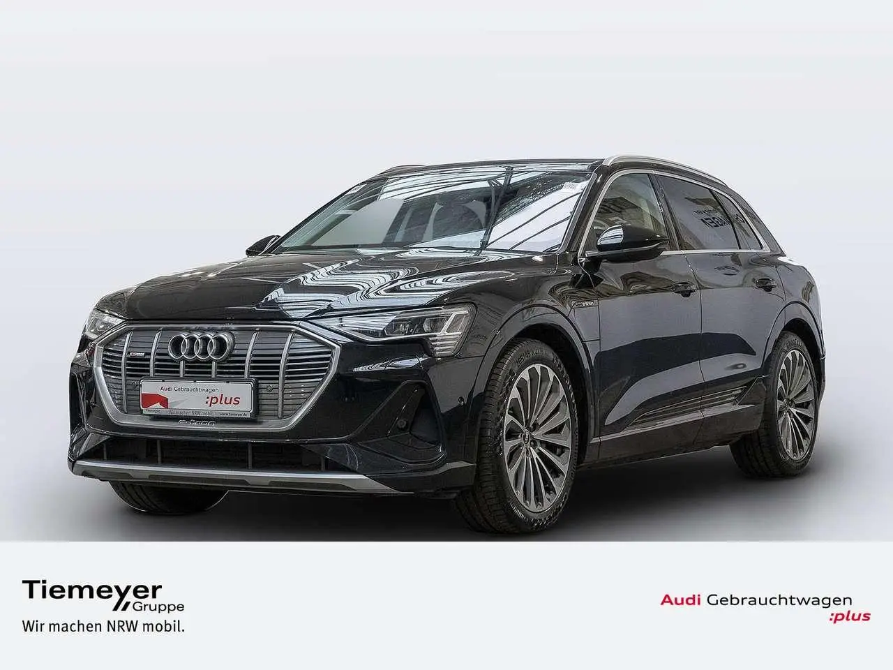 Photo 1 : Audi E-tron 2021 Électrique