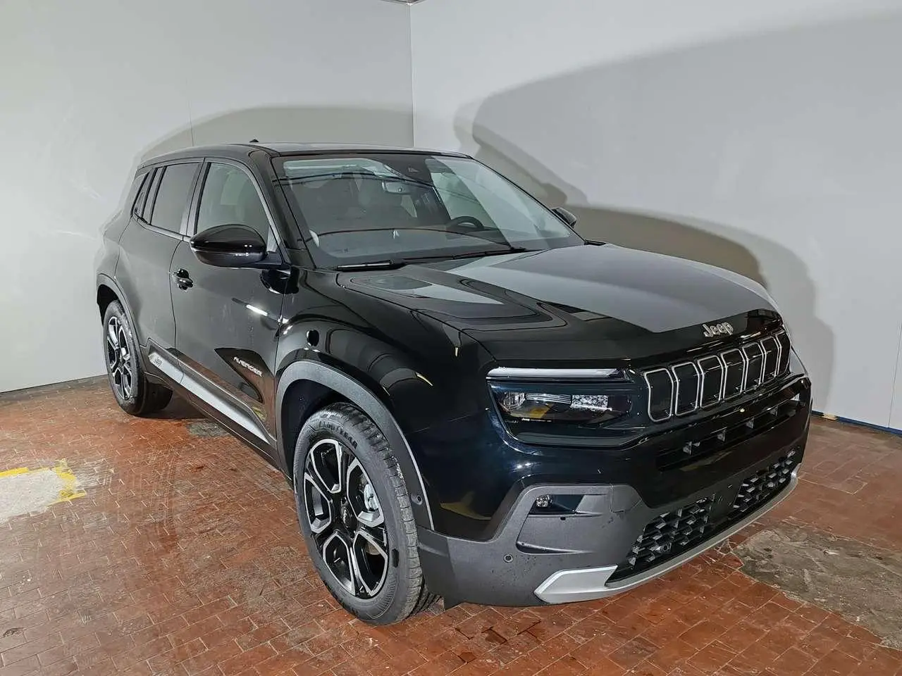 Photo 1 : Jeep Avenger 2024 Petrol