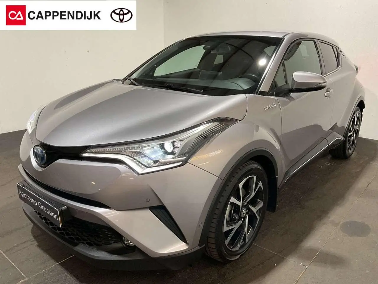 Photo 1 : Toyota C-hr 2019 Hybrid