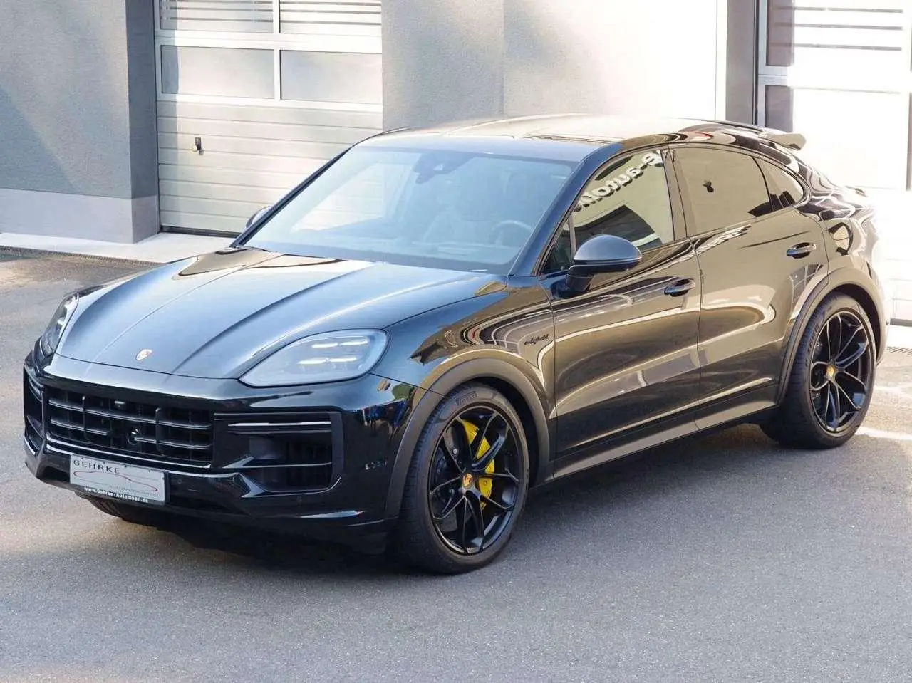 Photo 1 : Porsche Cayenne 2024 Hybrid