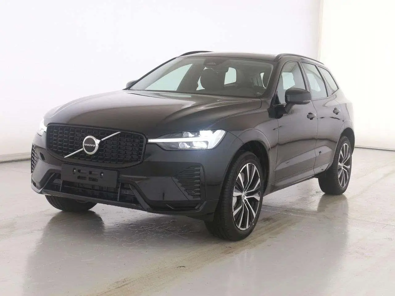 Photo 1 : Volvo Xc60 2024 Petrol