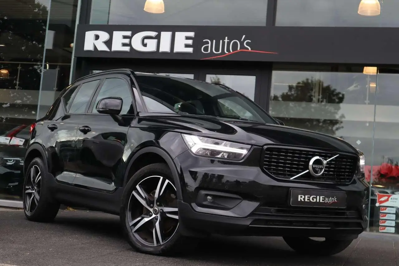 Photo 1 : Volvo Xc40 2020 Hybride