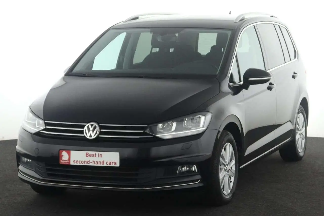 Photo 1 : Volkswagen Touran 2019 Essence