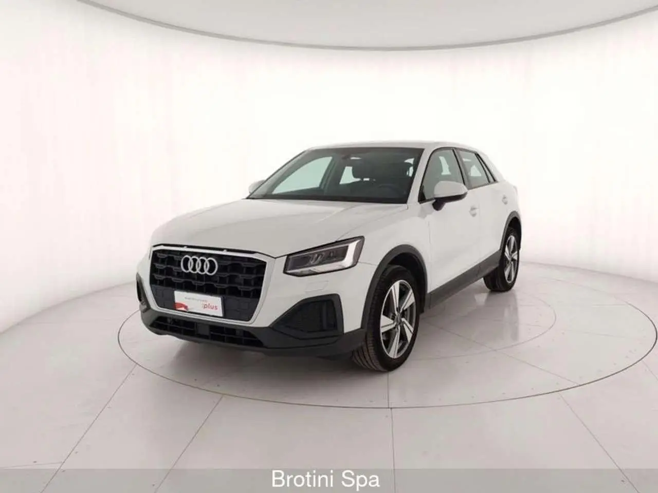 Photo 1 : Audi Q2 2021 Diesel