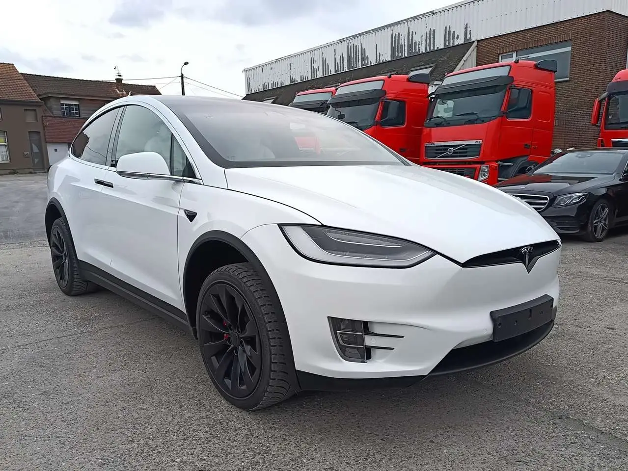 Photo 1 : Tesla Model X 2021 Électrique