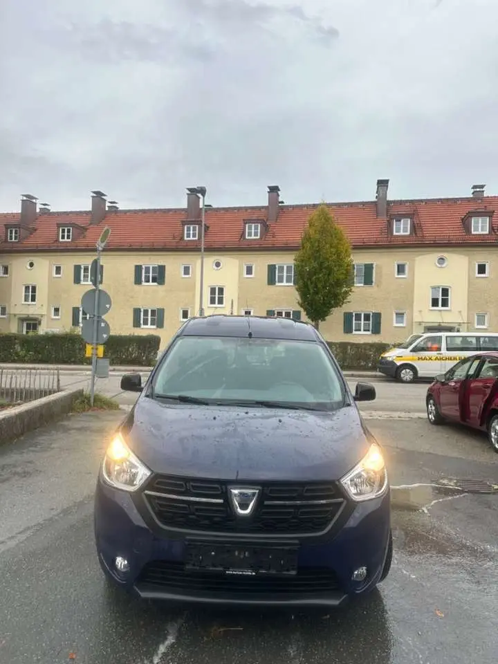 Photo 1 : Dacia Dokker 2019 Petrol