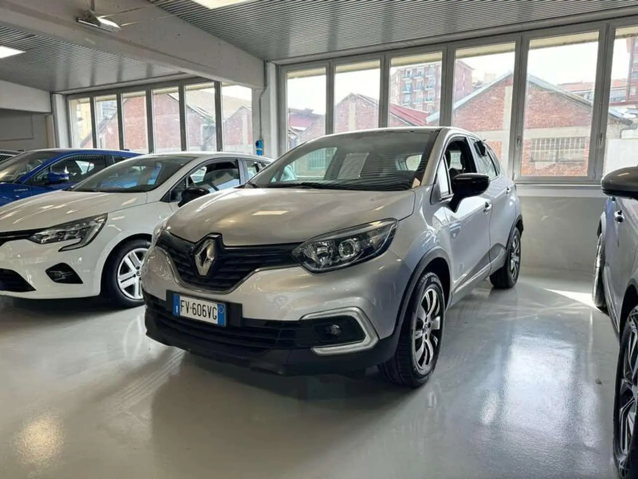 Photo 1 : Renault Captur 2019 Essence