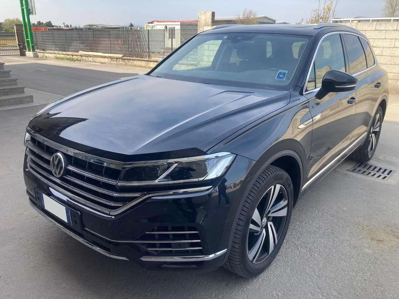 Photo 1 : Volkswagen Touareg 2018 Diesel