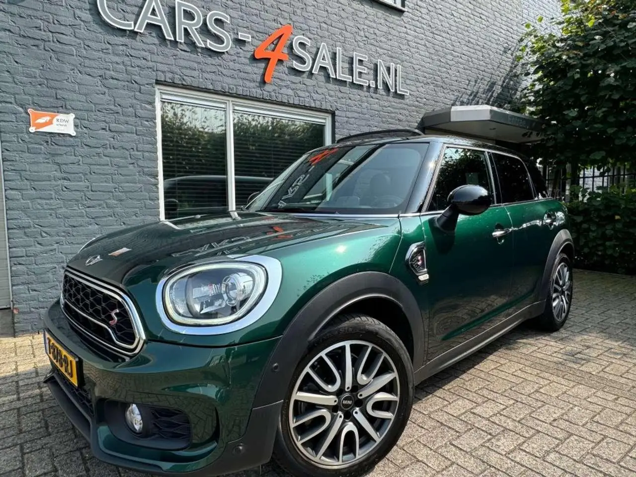 Photo 1 : Mini Cooper 2018 Petrol