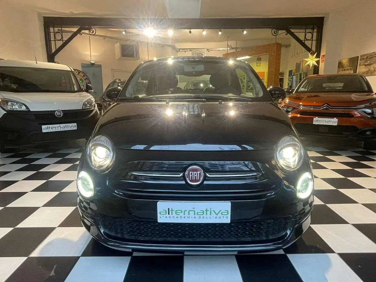 Photo 1 : Fiat 500 2017 Petrol