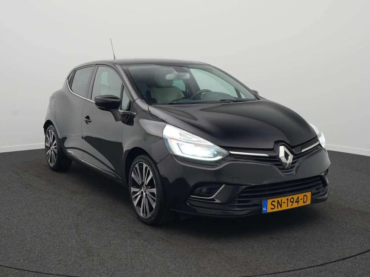 Photo 1 : Renault Clio 2018 Essence