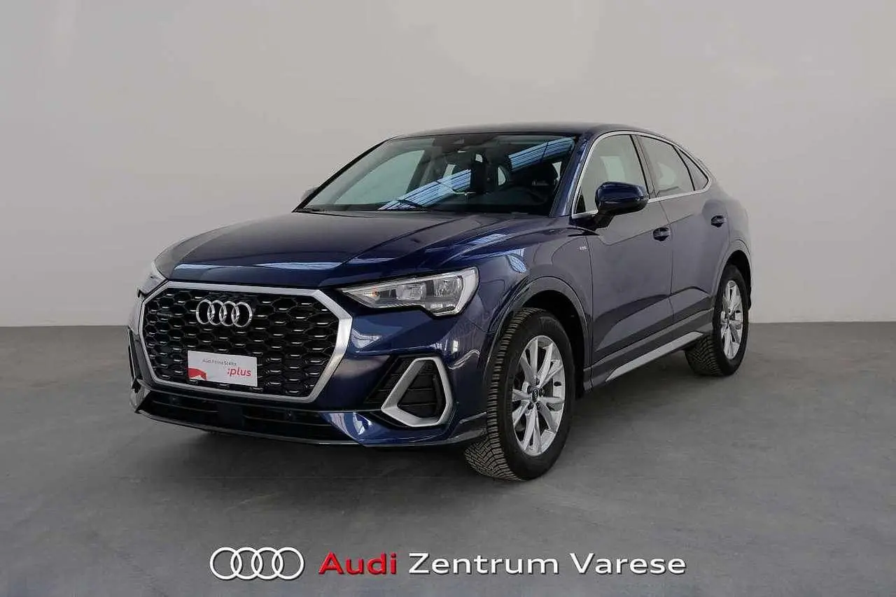 Photo 1 : Audi Q3 2023 Diesel