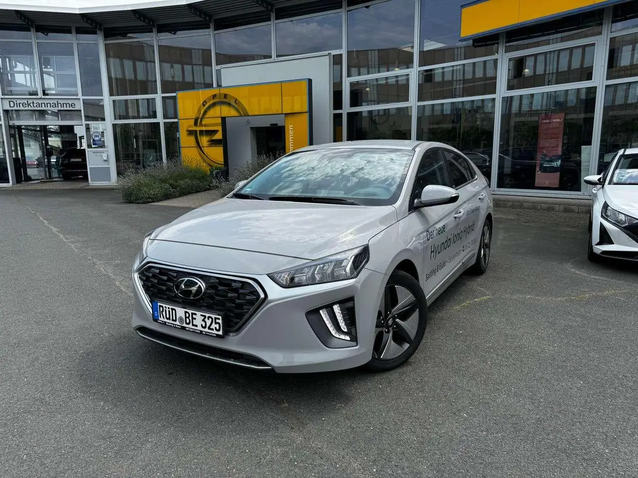 Photo 1 : Hyundai Ioniq 2021 Hybrid