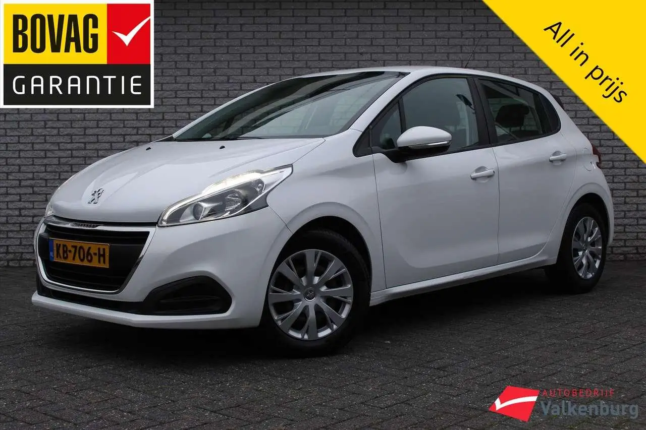 Photo 1 : Peugeot 208 2016 Petrol