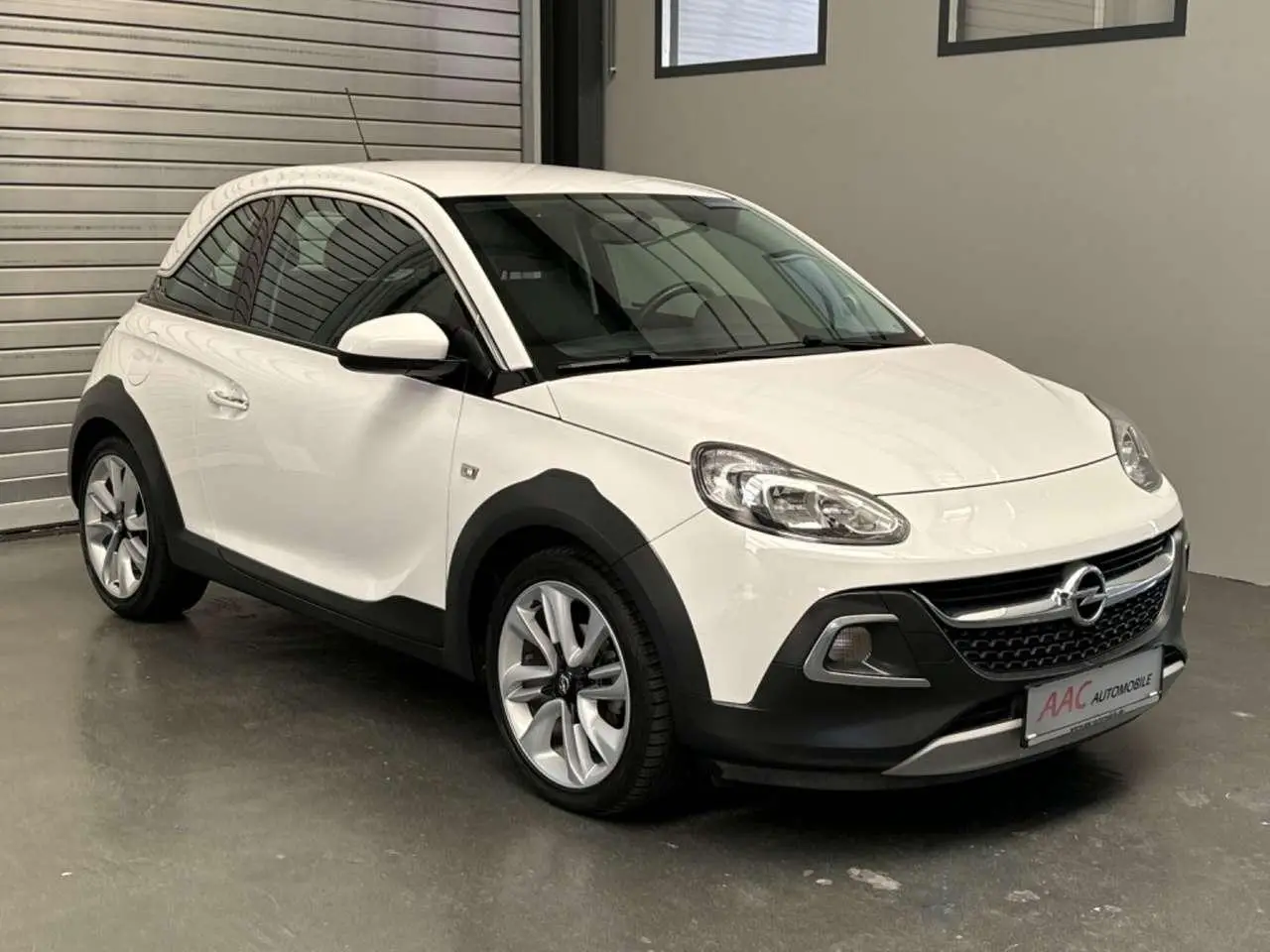 Photo 1 : Opel Adam 2018 Essence