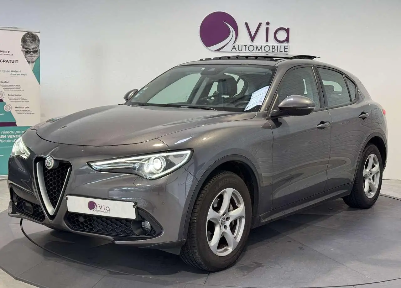 Photo 1 : Alfa Romeo Stelvio 2018 Diesel