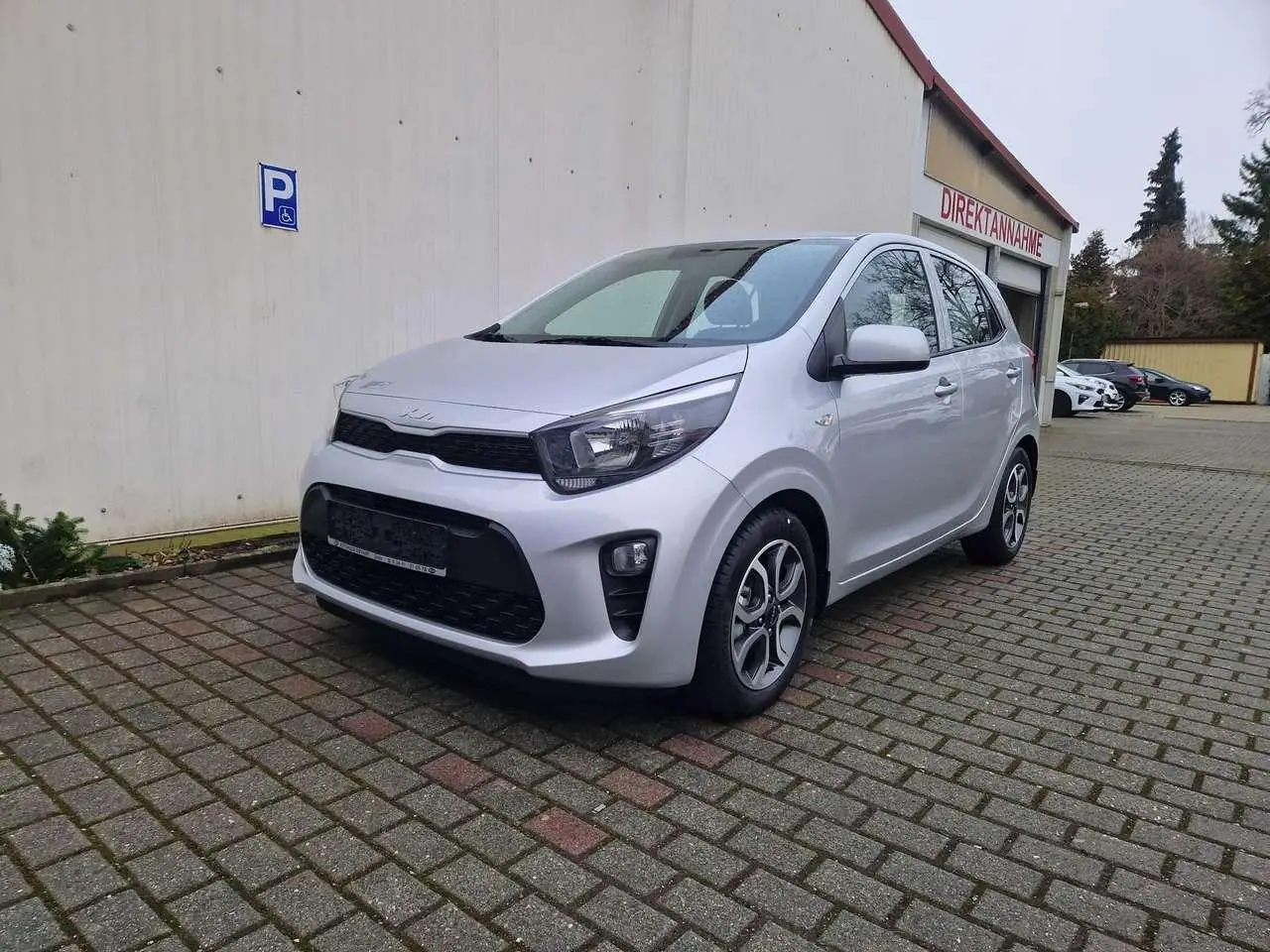 Photo 1 : Kia Picanto 2024 Petrol