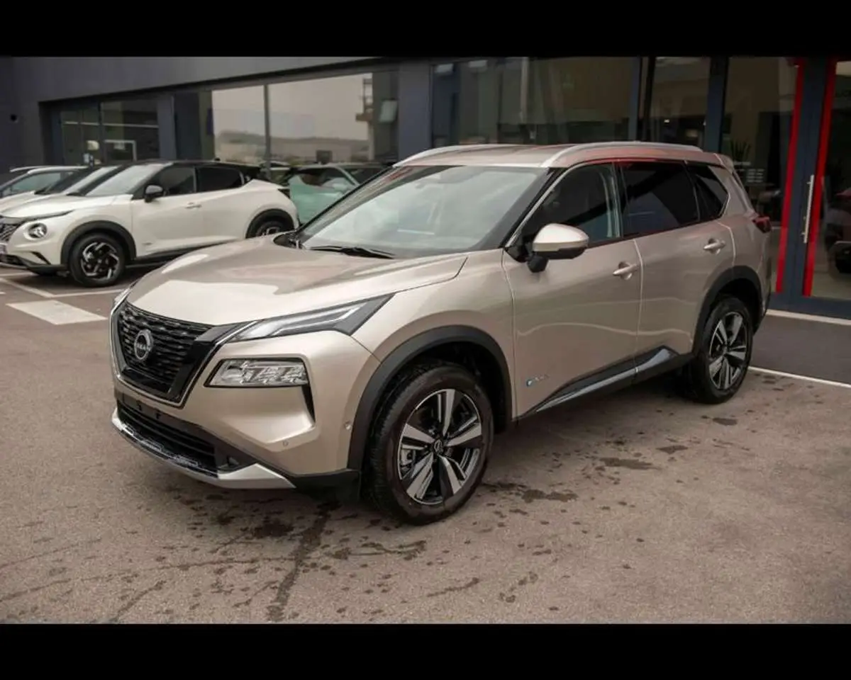 Photo 1 : Nissan X-trail 2024 Others