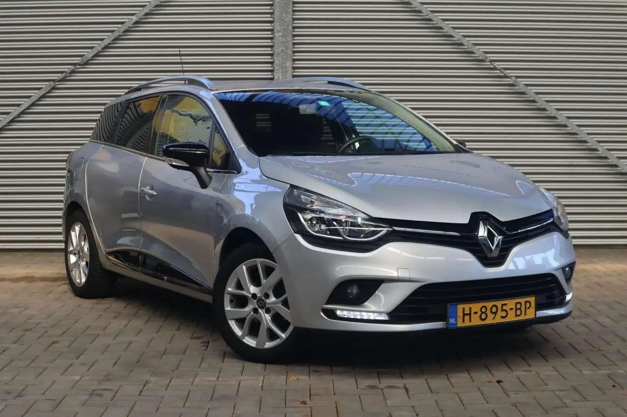 Photo 1 : Renault Clio 2020 Petrol