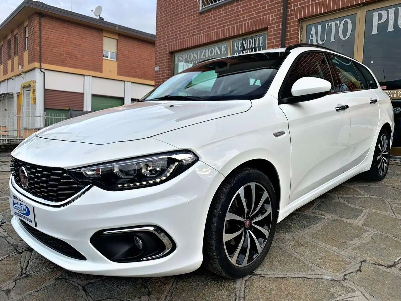 Photo 1 : Fiat Tipo 2017 Diesel