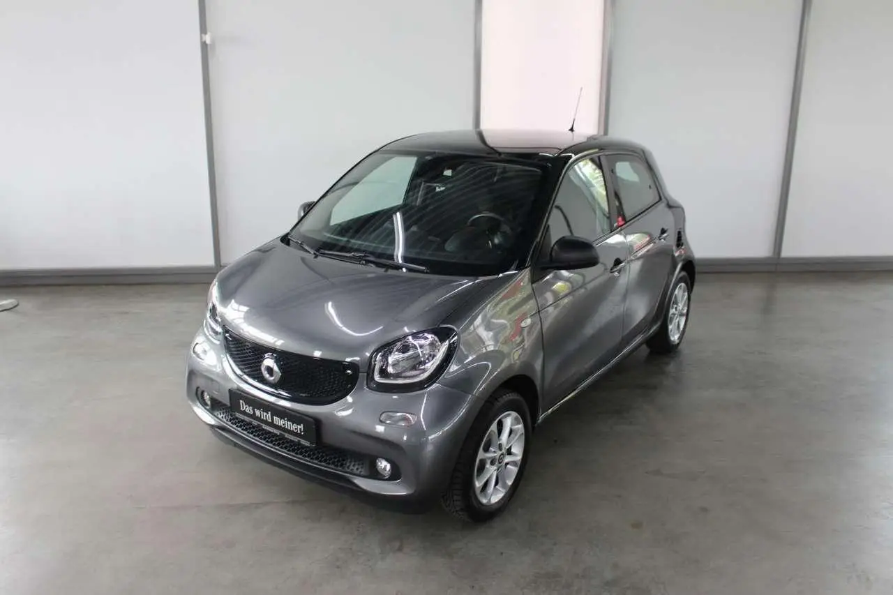 Photo 1 : Smart Forfour 2018 Essence