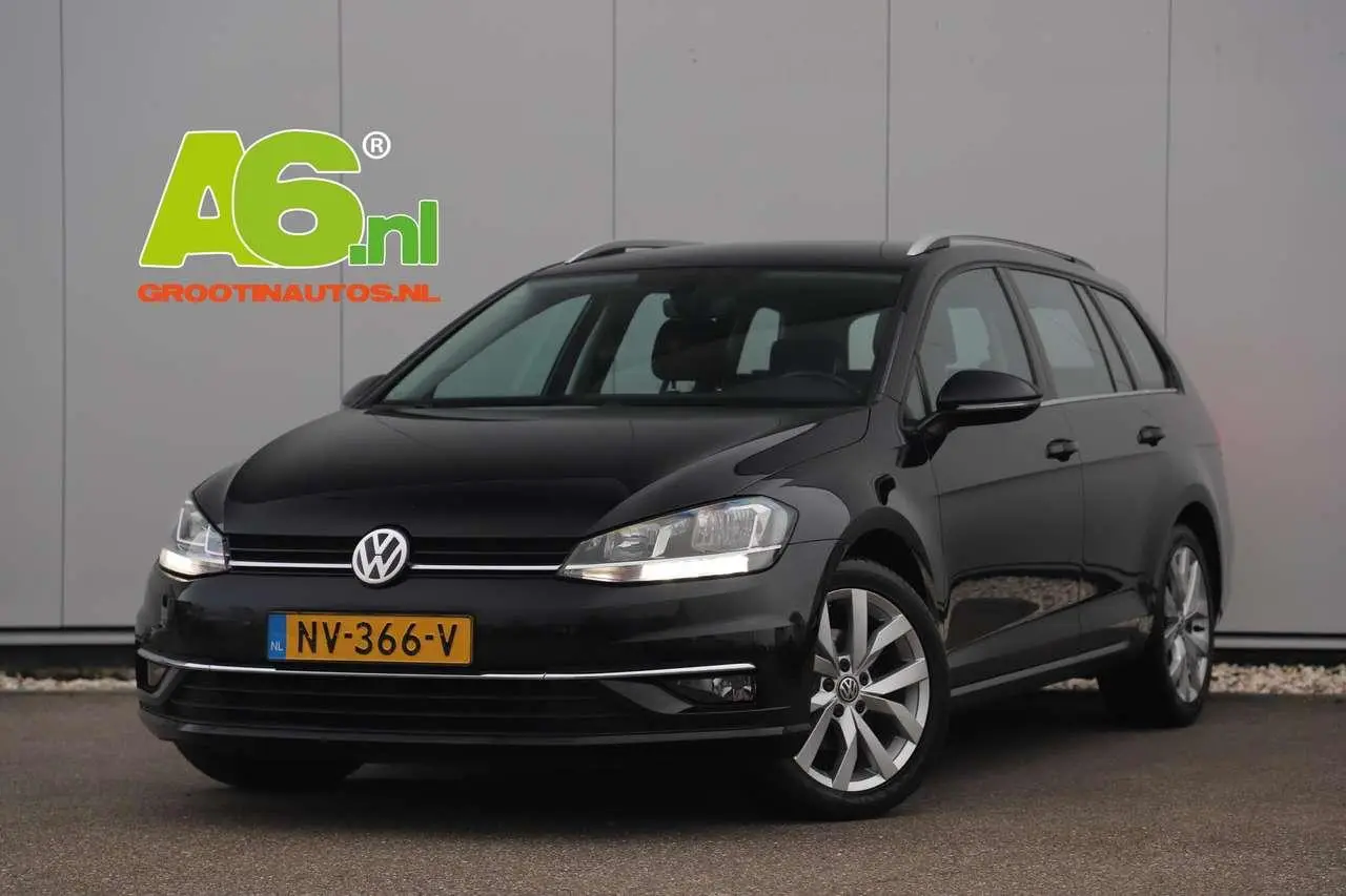 Photo 1 : Volkswagen Golf 2017 Diesel