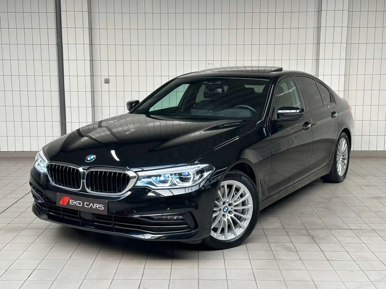 Photo 1 : Bmw Serie 5 2018 Petrol