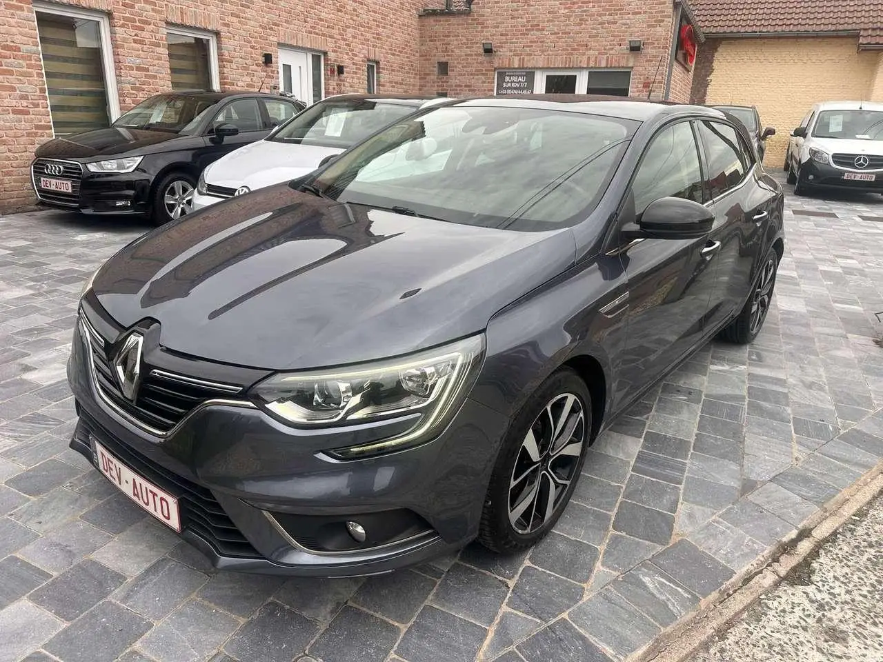 Photo 1 : Renault Megane 2019 Essence