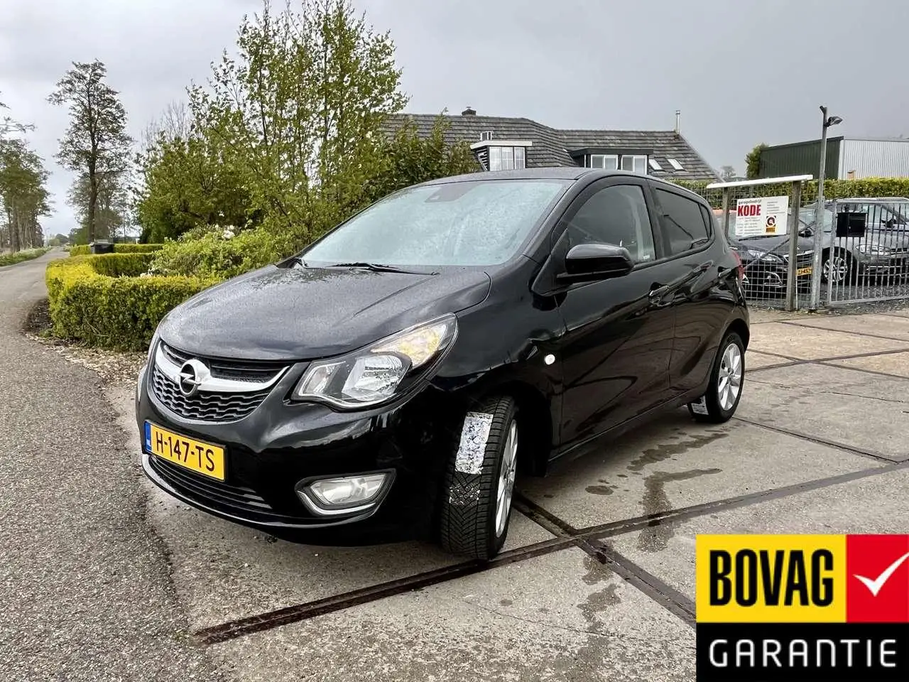 Photo 1 : Opel Karl 2016 Essence