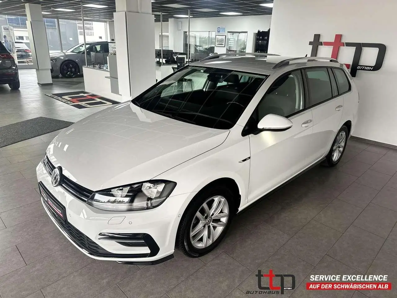 Photo 1 : Volkswagen Golf 2019 Essence