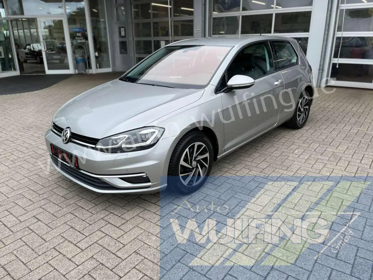 Photo 1 : Volkswagen Golf 2017 Essence