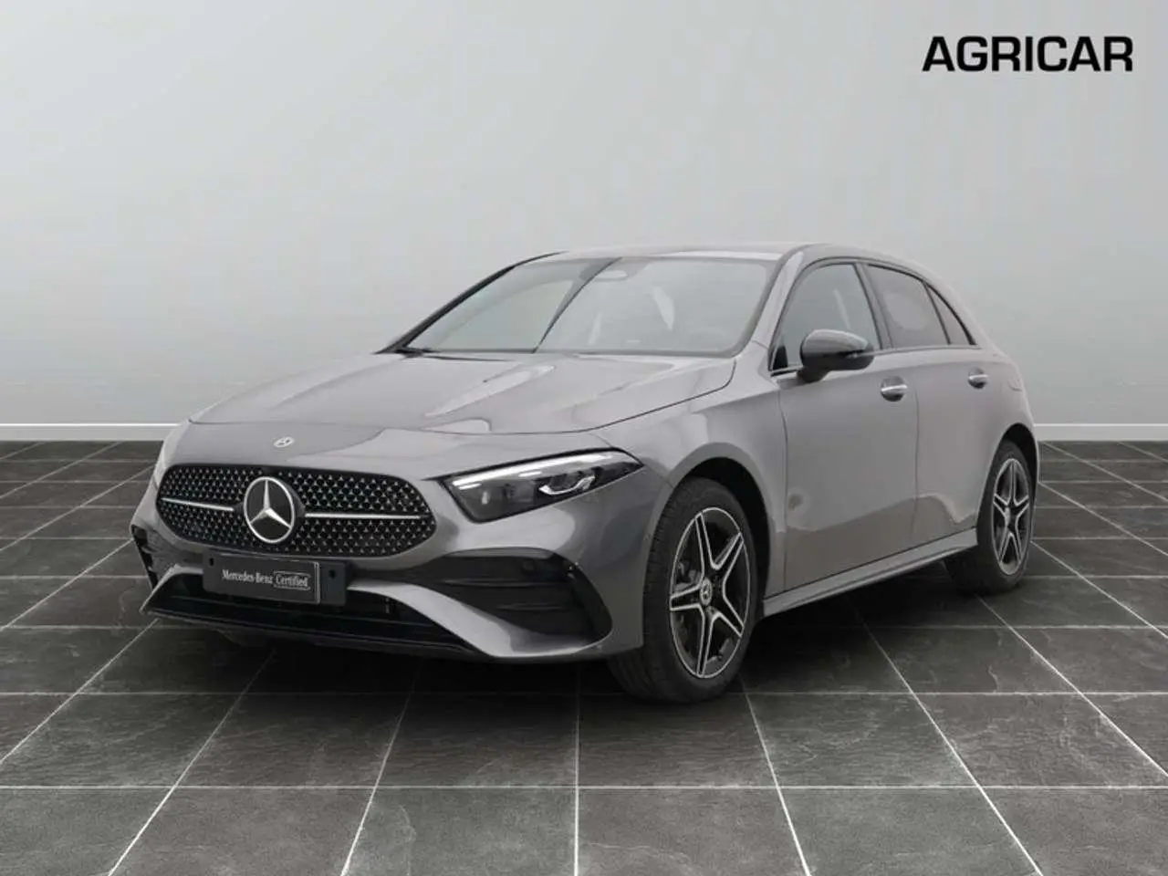 Photo 1 : Mercedes-benz Classe A 2024 Hybride