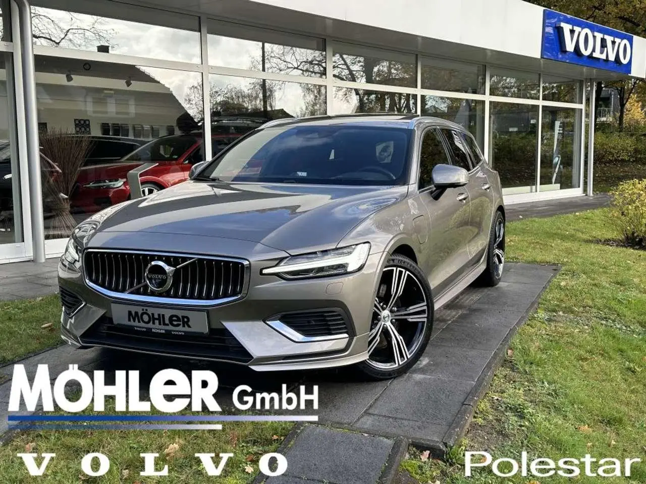 Photo 1 : Volvo V60 2021 Hybride