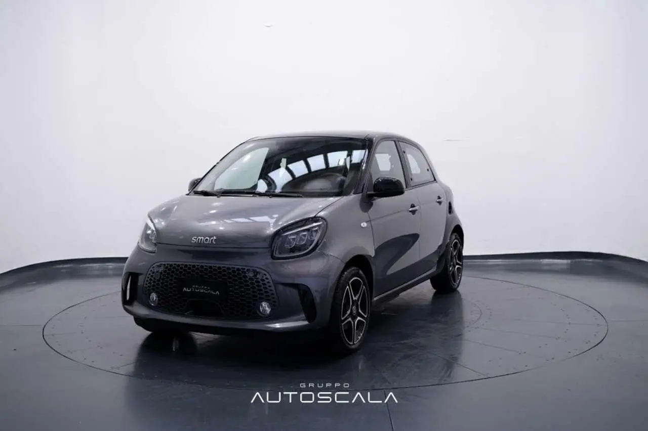 Photo 1 : Smart Forfour 2021 Électrique