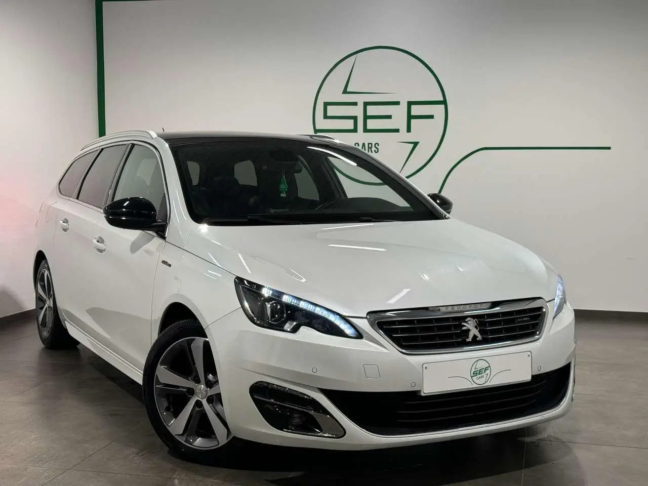 Photo 1 : Peugeot 308 2017 Diesel