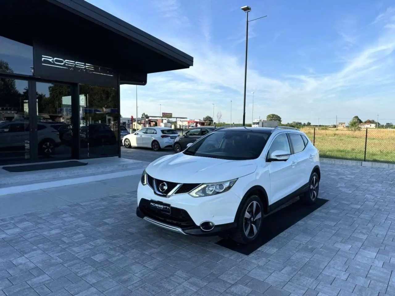 Photo 1 : Nissan Qashqai 2015 Diesel