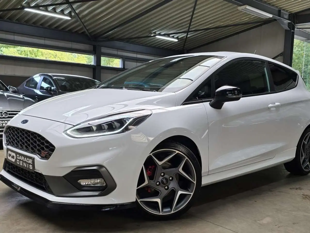 Photo 1 : Ford Fiesta 2019 Petrol