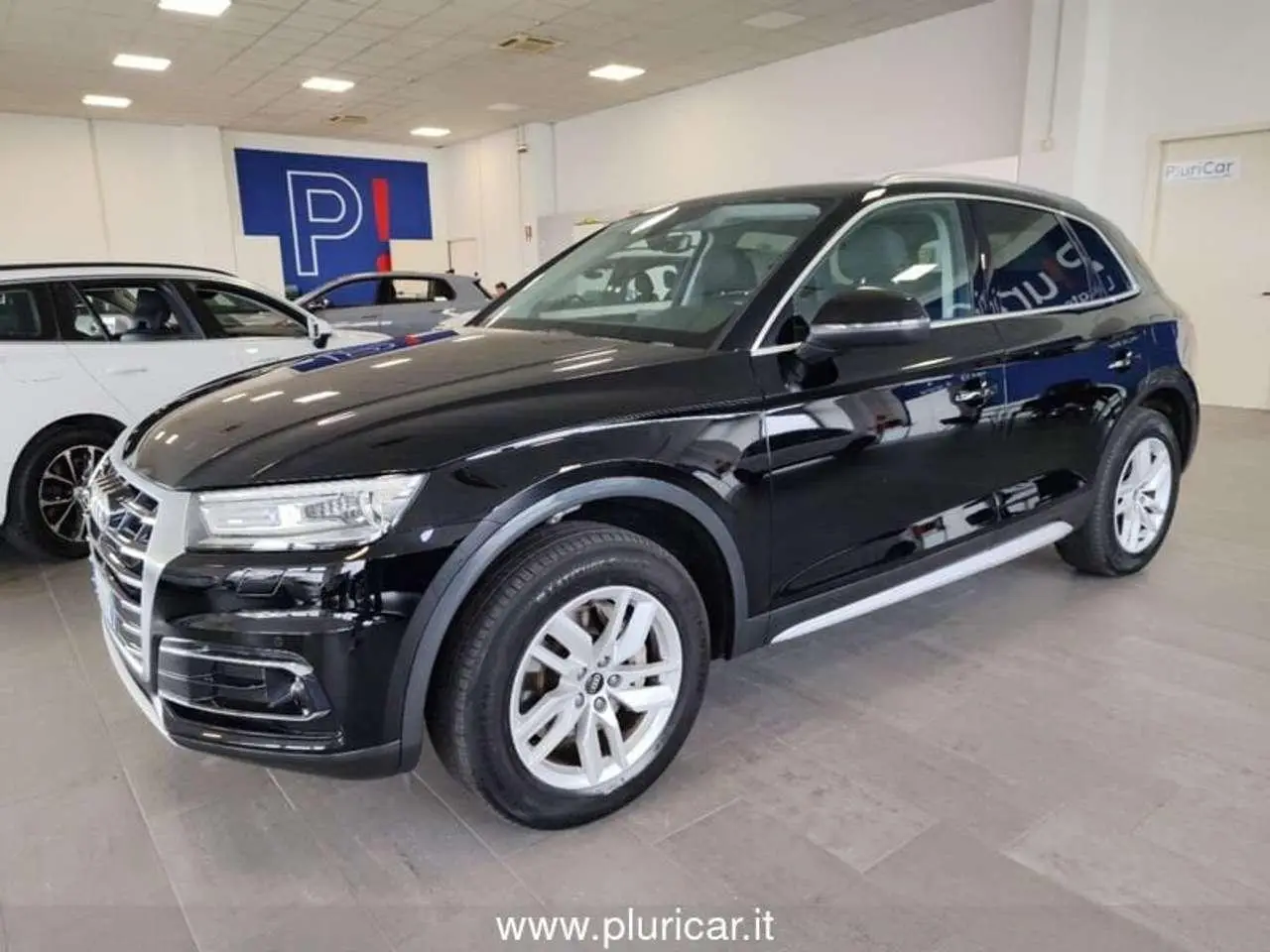 Photo 1 : Audi Q5 2020 Hybrid