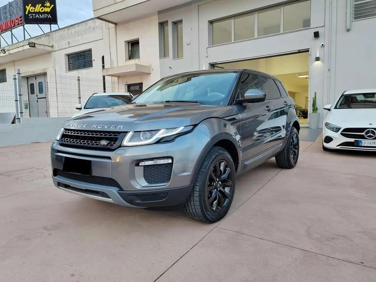 Photo 1 : Land Rover Range Rover Evoque 2016 Diesel