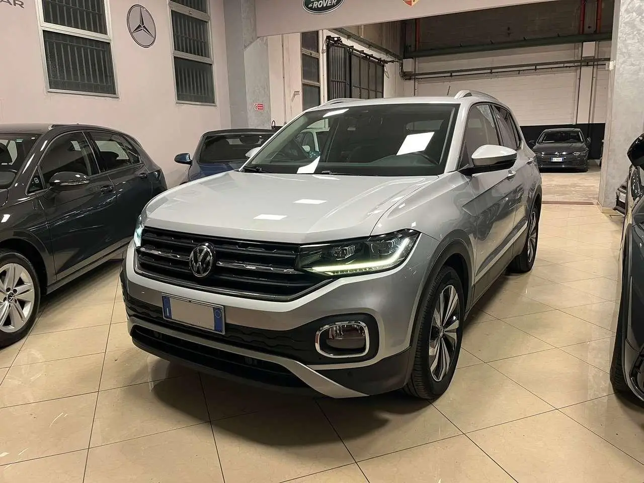 Photo 1 : Volkswagen T-cross 2019 Petrol