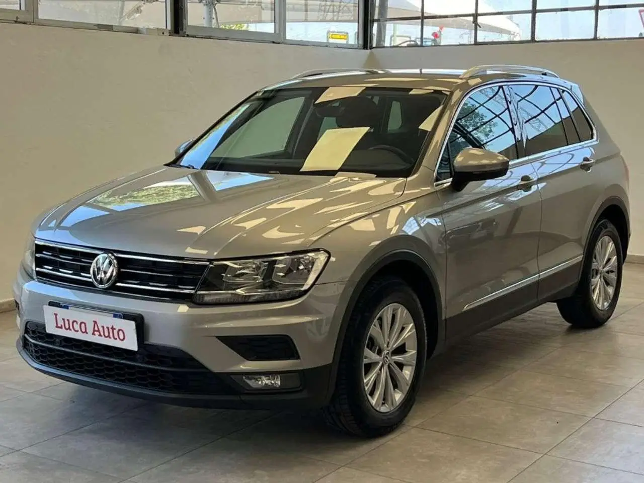 Photo 1 : Volkswagen Tiguan 2019 Diesel