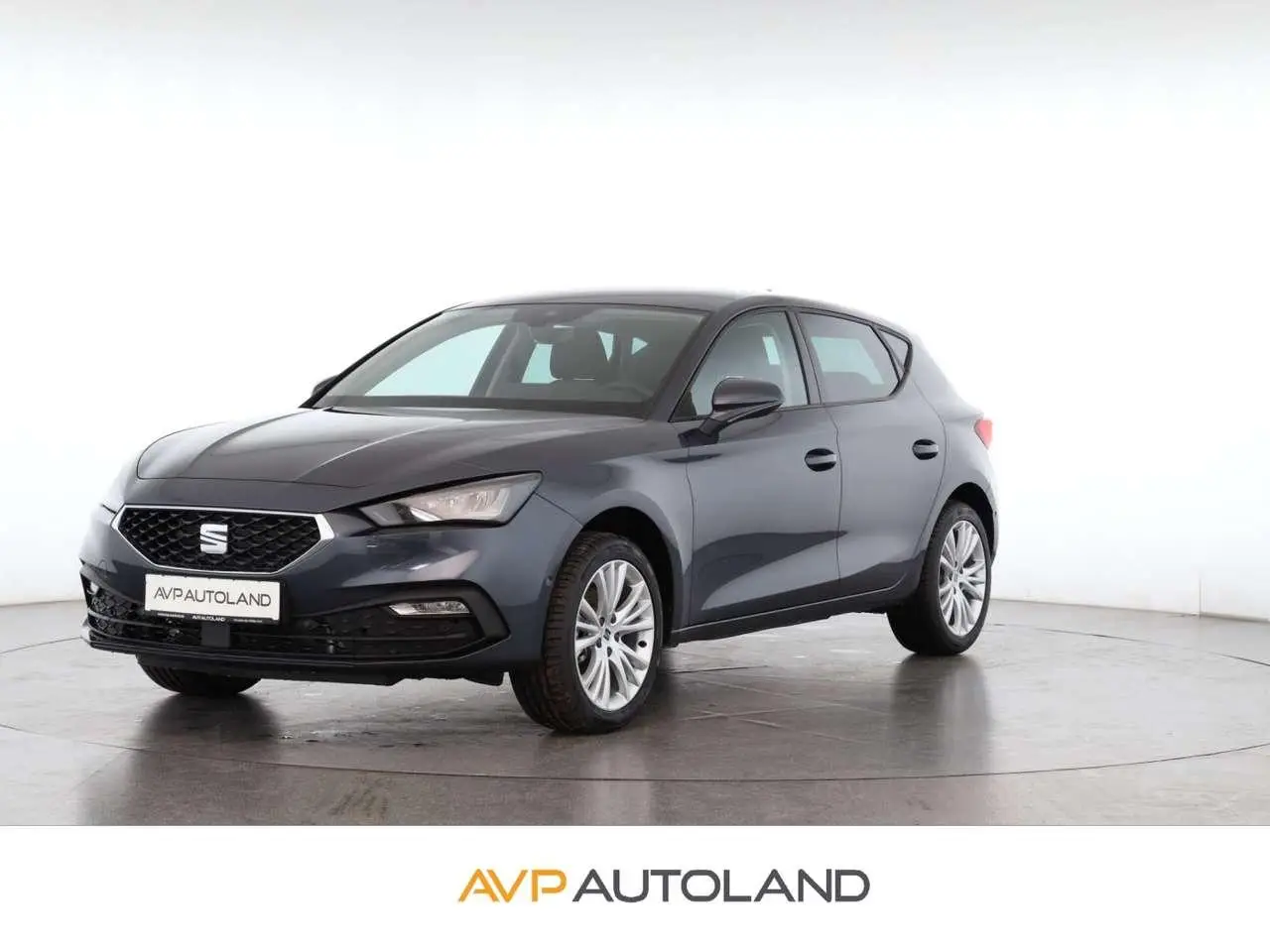 Photo 1 : Seat Leon 2024 Petrol