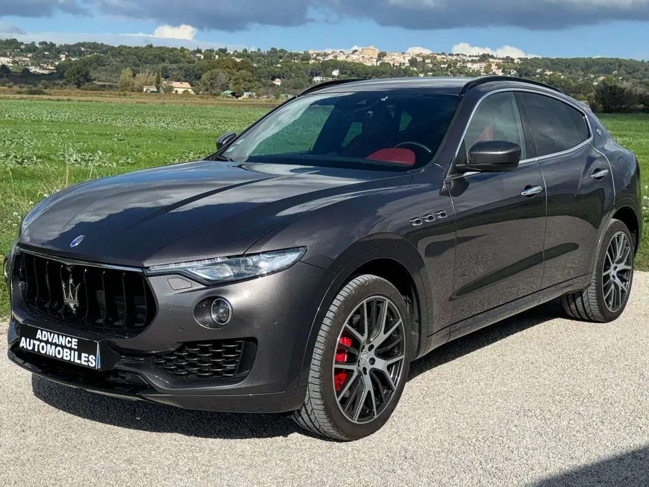 Photo 1 : Maserati Levante 2016 Essence